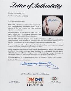 1960 Pittsburgh Pirates World Series Champions Team Signed Baseball Clemente PSA