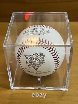 Mariano Rivera Signed Baseball 2000 World Series Ball In Ultra Pro Cube