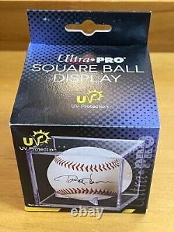 Mariano Rivera Signed Baseball 2000 World Series Ball In Ultra Pro Cube