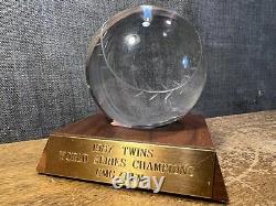 Minnesota Twins 1987 World Series Crystal Baseball Staff Award Rare Trophy