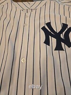 New York Yankees 2009 World Series Derek Jeter Authentic Jersey, Size 52