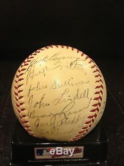 Rare Sep. 1942 World Series Ny Yankees Team Signed Al Harridge Baseball Jsa Coa