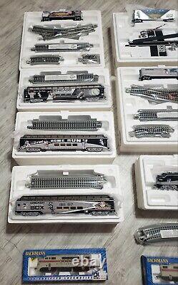 Super Rare Limited Edition Hawthorne Village White Sox World Series Train Set