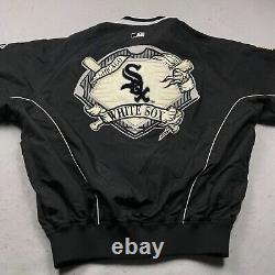 VINTAGE Chicago White Sox Jacket Mens Large Black Majestic Flag World Series