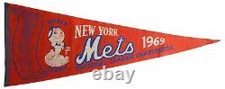 Vintage 1969 New York Mets World Series Scroll Team Baseball 30x12 Felt Pennant