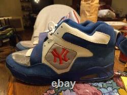 Vintage World Series New York YANKEES shoes no box PLEASE READ