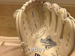 Wilson A2000 L Major League Baseball 1992 World Series Autograph Glove